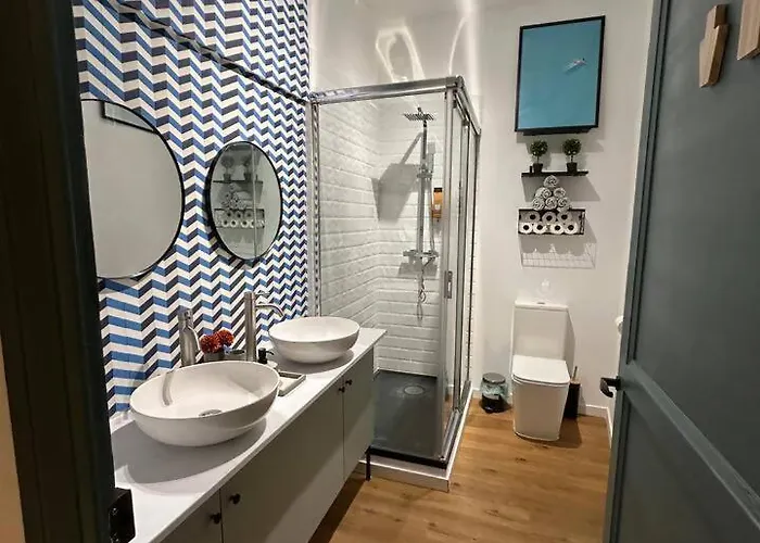 Casa Cedro Historia Y Confort Parking Gratuito *