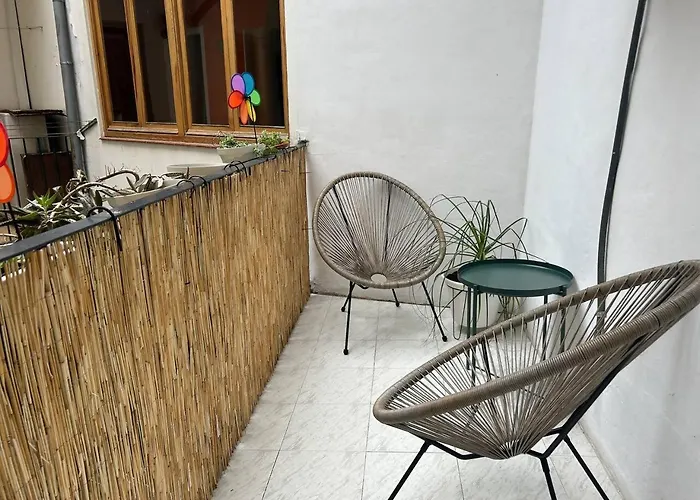 Casa Cedro Historia Y Confort Parking Gratuito アパート *